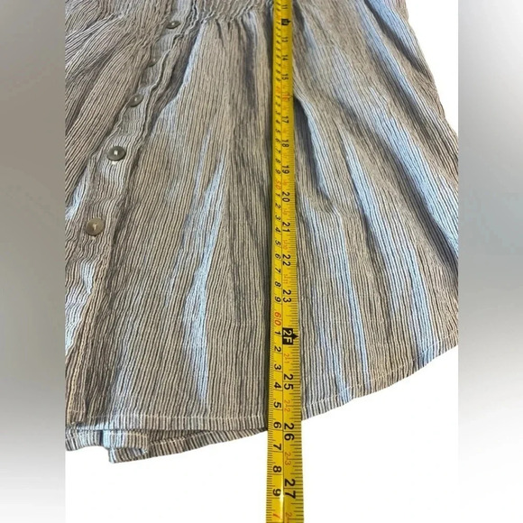 The Nines by Hatch Short Sleeve Top Sz S - Picture 6 of 7